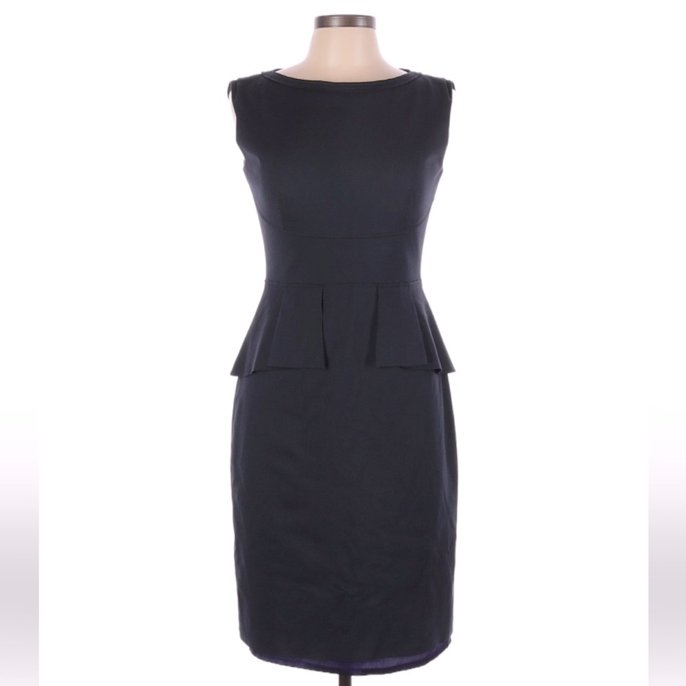 Tahari Sleeveless Peplum Navy Blue Dress with Denim-Like Fabric, Size 2